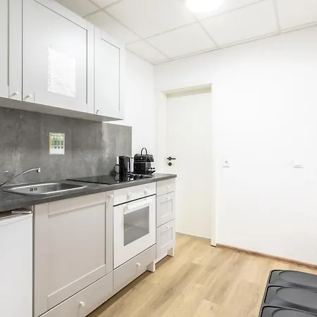 Moderne Traumwohnung Direkt An Der Mosel In