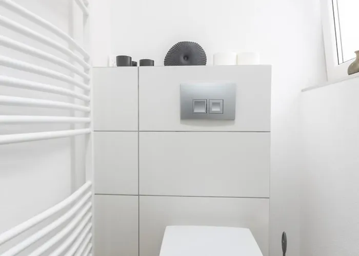 アパート Moderne Traumwohnung Direkt An Der Mosel In