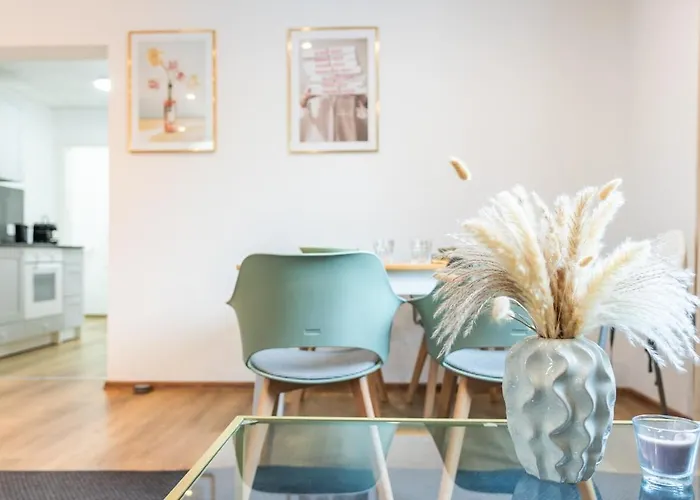 アパート Moderne Traumwohnung Direkt An Der Mosel In *